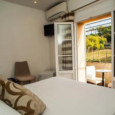 B 3* Saint-Tropez