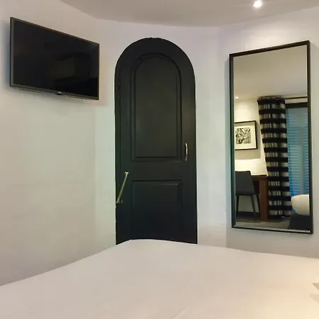 B Hotel Saint-Tropez