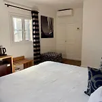 فندق B سان تروبيه