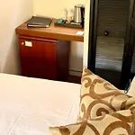 B فندق