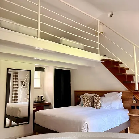 B Otel 3*