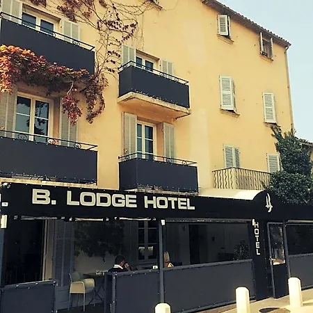Hotel B 3*