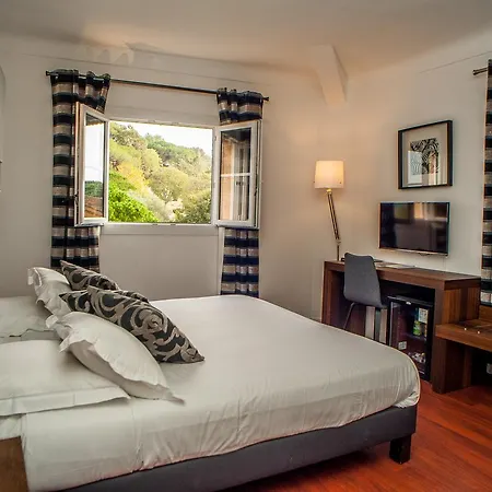 B洛奇酒店 酒店 圣特罗佩