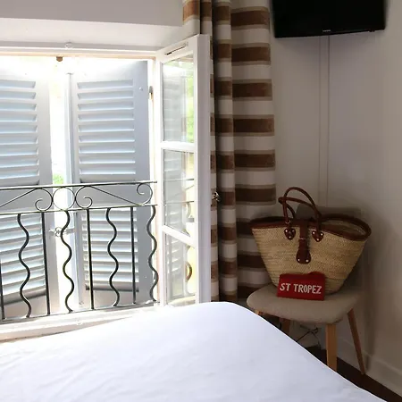 Hotel B 3*